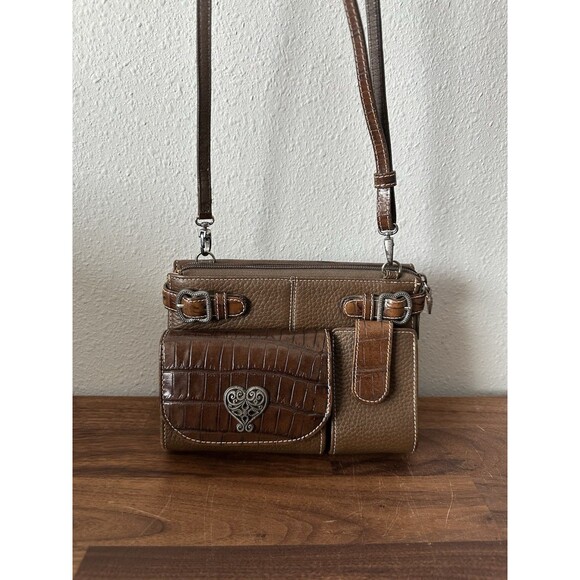 Brighton  Genuine Leather Croc Embossed Crossbody Shoulder Bag Color Brown - Picture 1 of 14